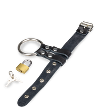 Load image into Gallery viewer, Abschließbarer Penisring aus Kunstleder und Metall