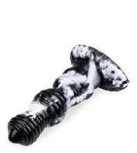 Load image into Gallery viewer, Alien-Dildo mit Saugnapf Hurry