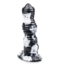 Load image into Gallery viewer, Alien-Dildo mit Saugnapf Hurry