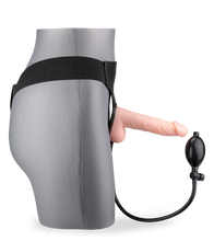 Load image into Gallery viewer, Aufblasbarer Strap-On-Dildo mit Pumpe