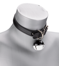Load image into Gallery viewer, BDSM-Halsband aus Kunstleder mit großer Glocke