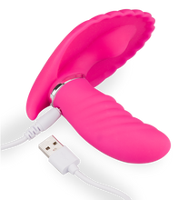Load image into Gallery viewer, Butterfly-Vibrator in Muschelform mit Innendildo