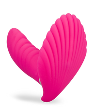Load image into Gallery viewer, Butterfly-Vibrator in Muschelform mit Innendildo