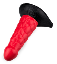 Load image into Gallery viewer, Dragon Dildo mit Schuppen und Saugnapf 18,5 cm