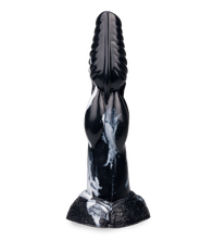 Load image into Gallery viewer, Fantasy-Dildo mit Saugnapf Fenrir