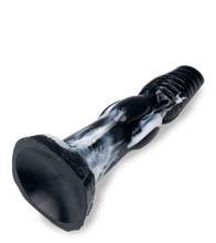 Load image into Gallery viewer, Fantasy-Dildo mit Saugnapf Fenrir