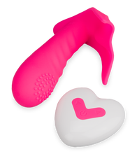Load image into Gallery viewer, Ferngesteuerter Vibro-Slip mit genopptem Innendildo