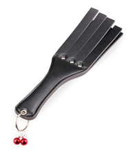 Load image into Gallery viewer, Geschlitztes BDSM-Paddle mit Glöckchen