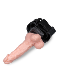 Load image into Gallery viewer, Hautfarbener Umschnalldildo mit O-Ring-Gurt
