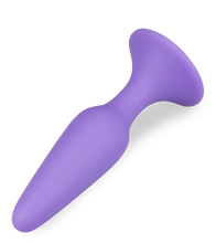 Load image into Gallery viewer, Konischer Buttplug mit Saugfuß