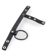 Load image into Gallery viewer, Leder-Penisring mit Druckknopf
