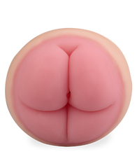 Load image into Gallery viewer, Penetrierbarer Analplug mit Anus-Öffnung