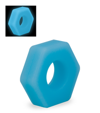 Load image into Gallery viewer, Phosphoreszierender Cockring aus medizinischem Silikon Walt