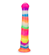 Load image into Gallery viewer, Phosphoreszierender Dildo mit Saugnapf Pferd