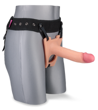 Load image into Gallery viewer, Realistischer Strap-on-Dildo für Männer aus Silikon