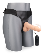 Load image into Gallery viewer, Strapon-Vibrator Tucker 17 cm