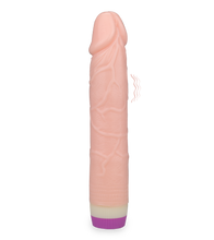 Load image into Gallery viewer, Vibrierender Naturdildo mit Aderung